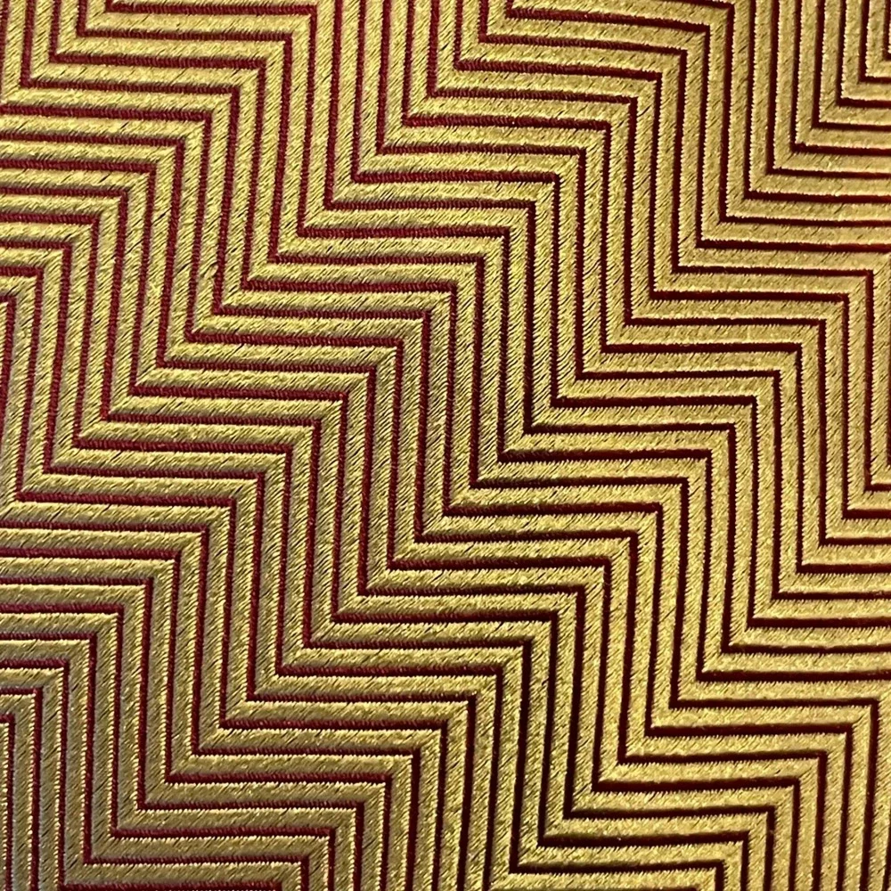 Etro Milano Silk Necktie Men Gold Burgundy Chevron Zigzag Italy Luxury Tie